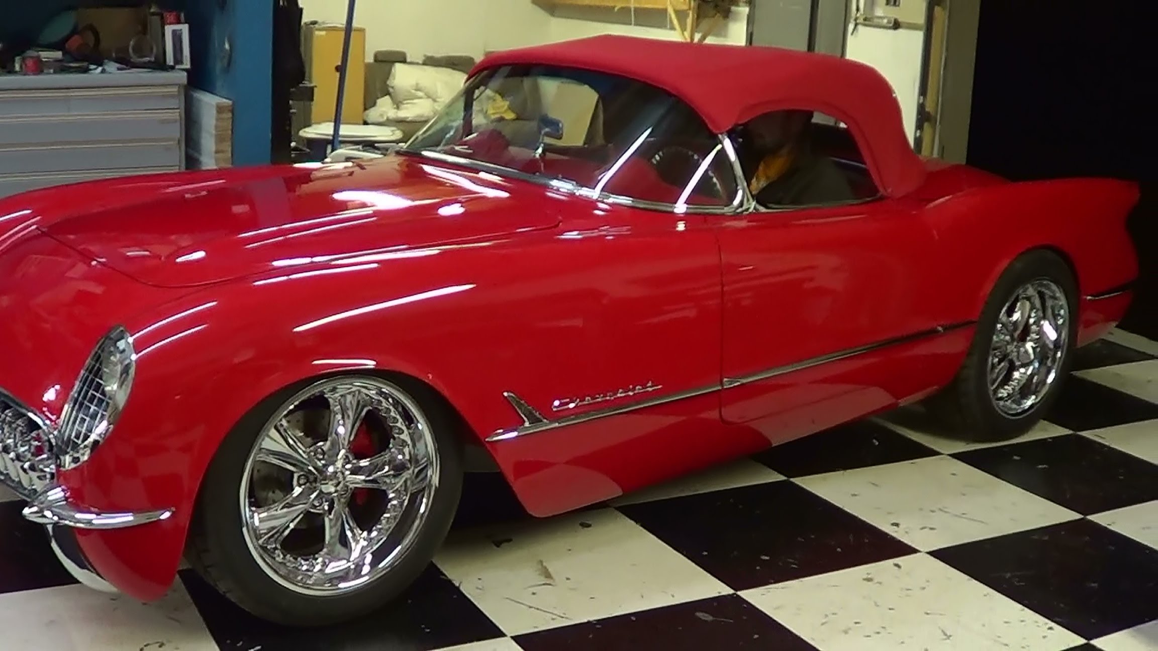 ScottieDTV - 1954 Corvette Street Rod