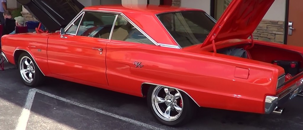 1967 Dodge Coronet R/T 426 HEMI - ScottieDTV - Coolest ...