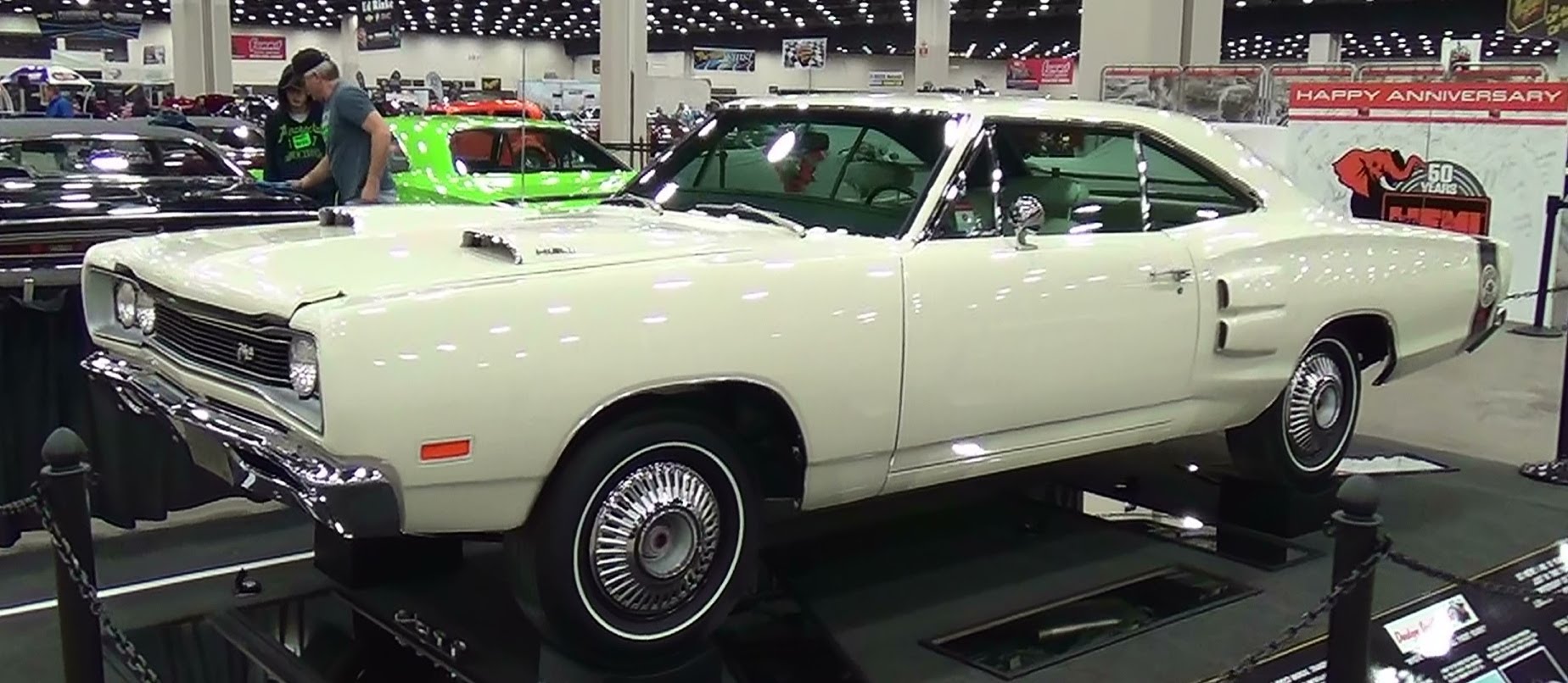 ScottieDTV - 1969 Dodge Super Bee Detroit Autorama 2014